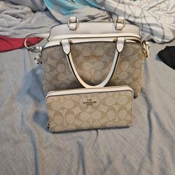 Coach Matching Bag And Wallet 