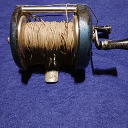 Vintage Fishing Reel