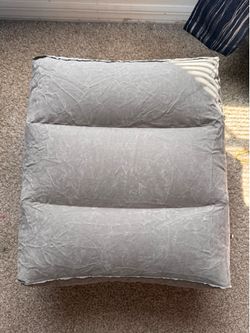 New Inflatable footrest