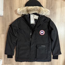 canada goose expedition parka size L/XL