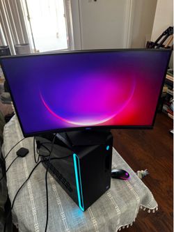 Alienware Aurora R16 Gaming PC - i7-13700F, RTX 4060, 16GB, 2TB SSD
