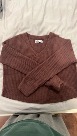 Hollister Ribbed V-Neck Sweater XS