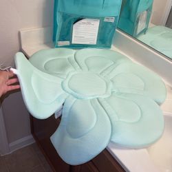 Organic Newborn Bath Pillow NEW!!