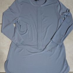 Womens Sz M Ralph Lauren Artic Blue 3/4 Sleeve Tunic with Hidden Buttons in Front, Worn Once.