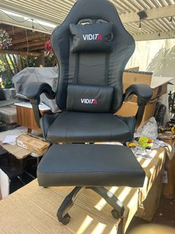 Vidita Gaming Chair with Footrest