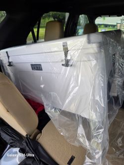 Ice chest