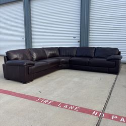 Natuzzi Italian Leather Cindy Crawford Collection Sectional Couch Delivery Available 🚚