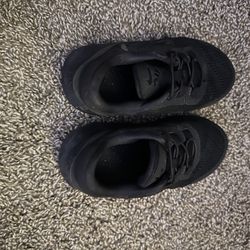 Boys Nike Shoes For Sale