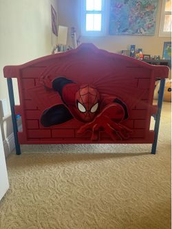SPIDERMAN Twin sized BED!
