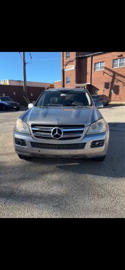 2007 gl450  $2200