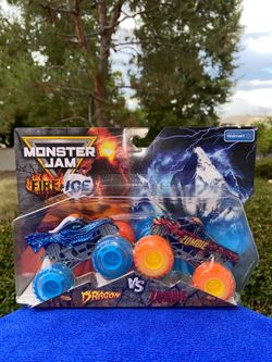 Monster Jam Fire & Ice Dragon VS Zombie