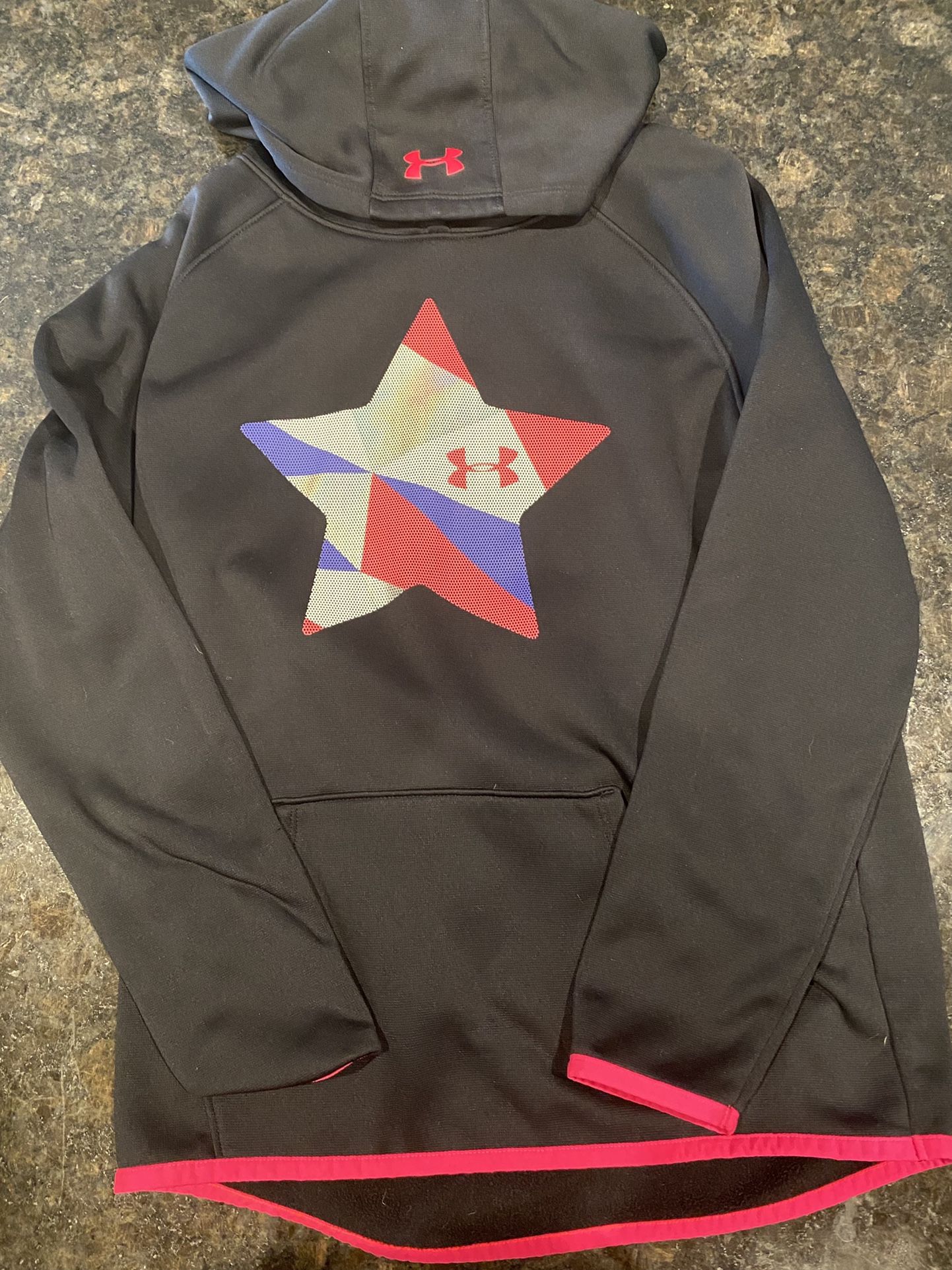 Girls Under Armor Sweatsuit Set. Size Large