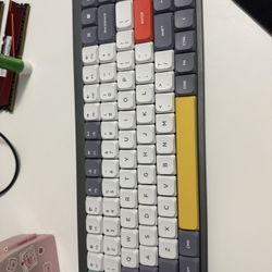 NuPhy Air75 84-Keys wireless Mechanical Keyboard
