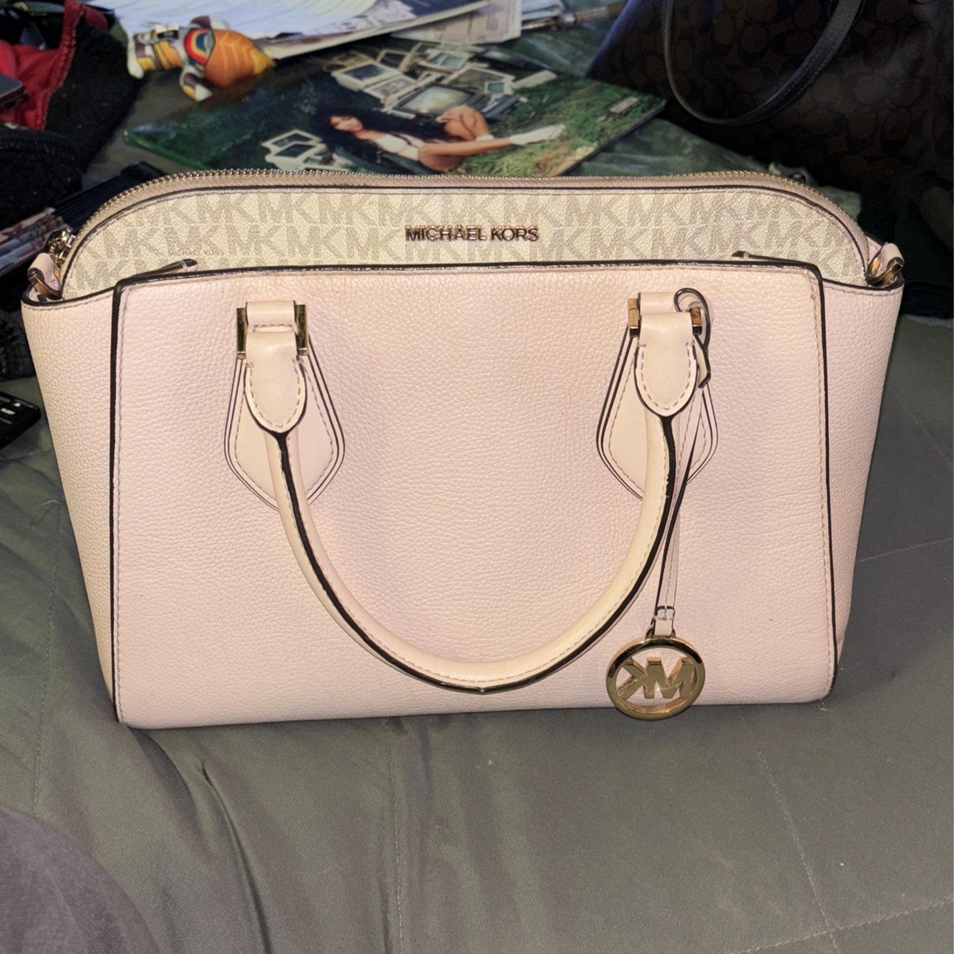 Michael Kors Purse And Wallet 