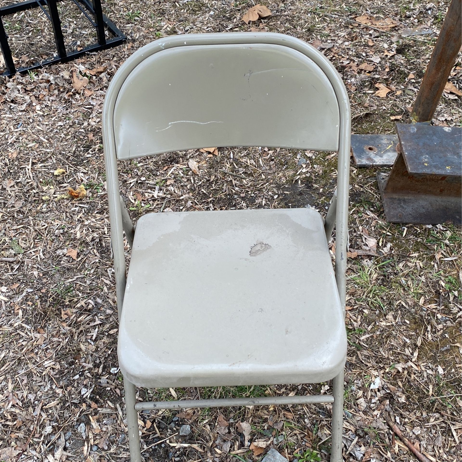 8 Metal Foldable Chairs