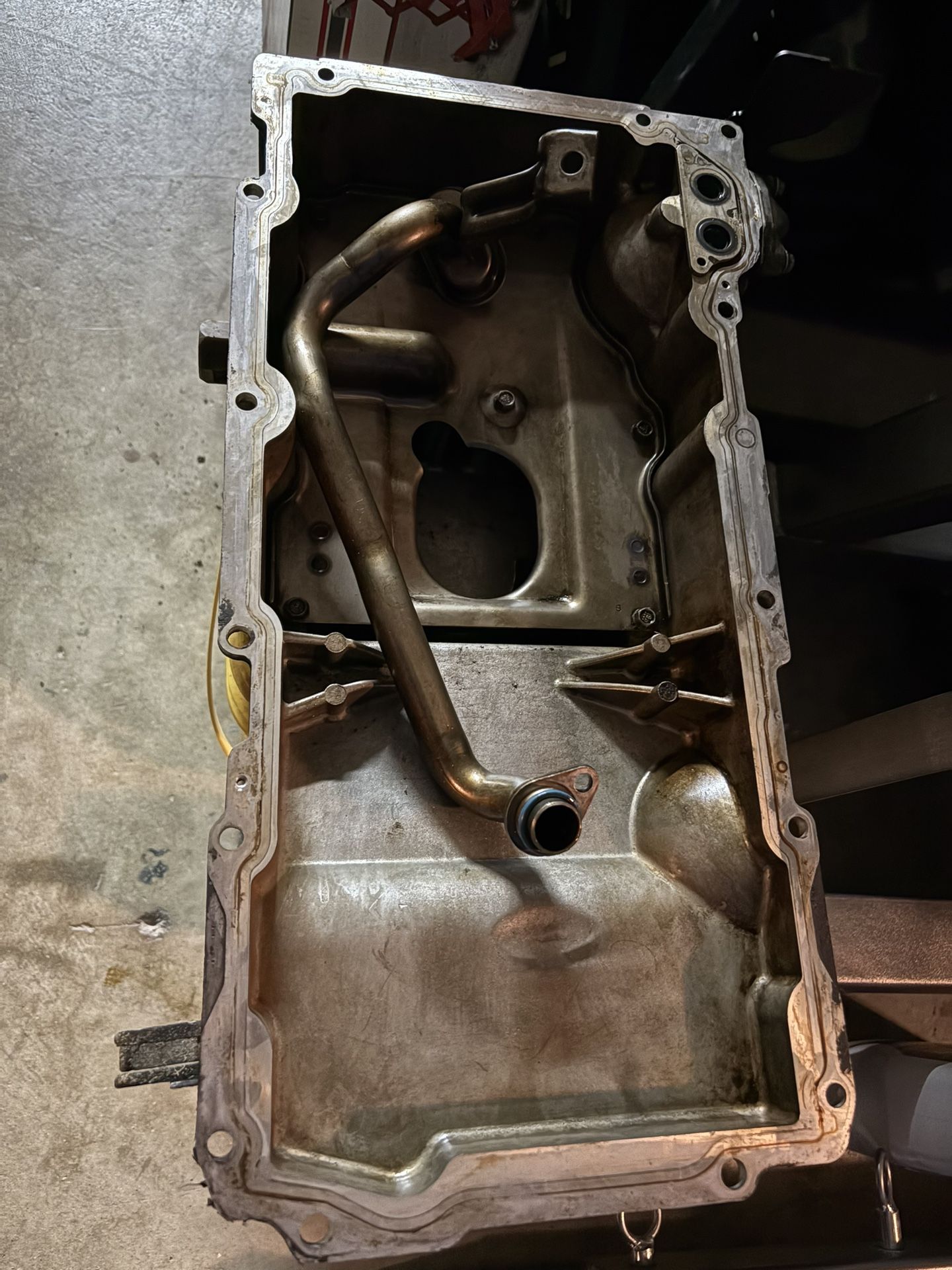 LS1 Oil Pan with pick up tube And Sensors 
