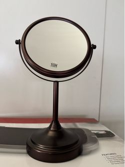 vanity mirror