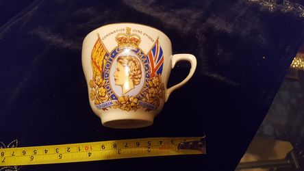 vintage cup, Woodland Ca