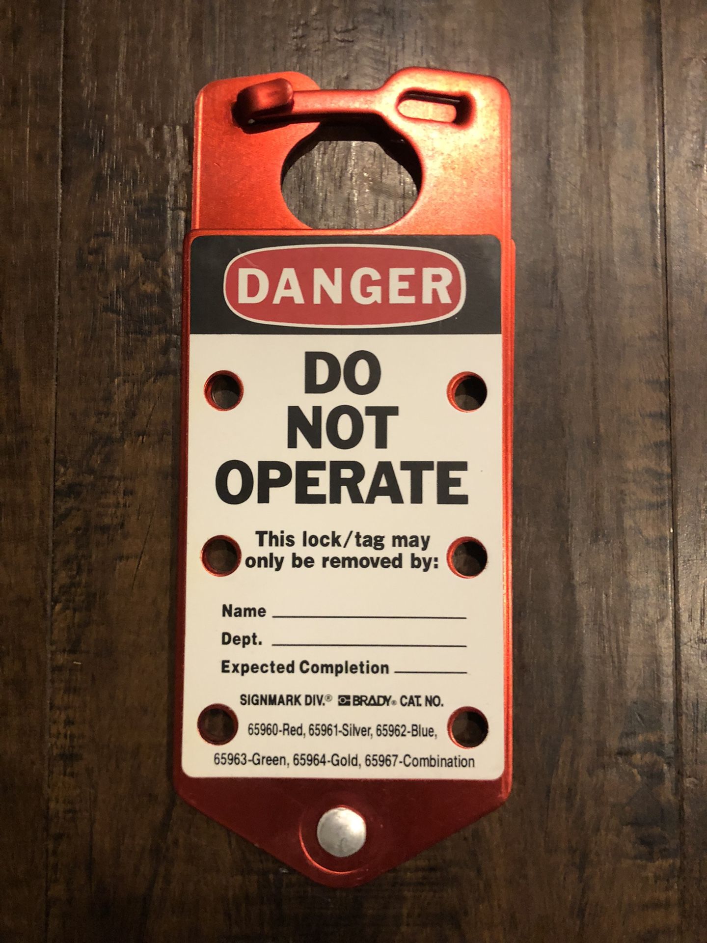 LOCK OUT HASP