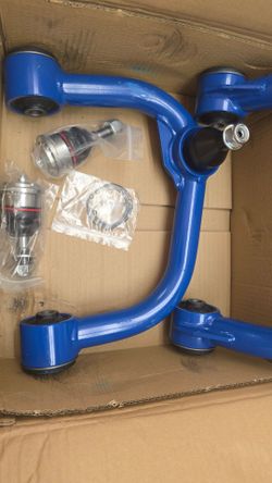 Aftermarket Upper Control Arms