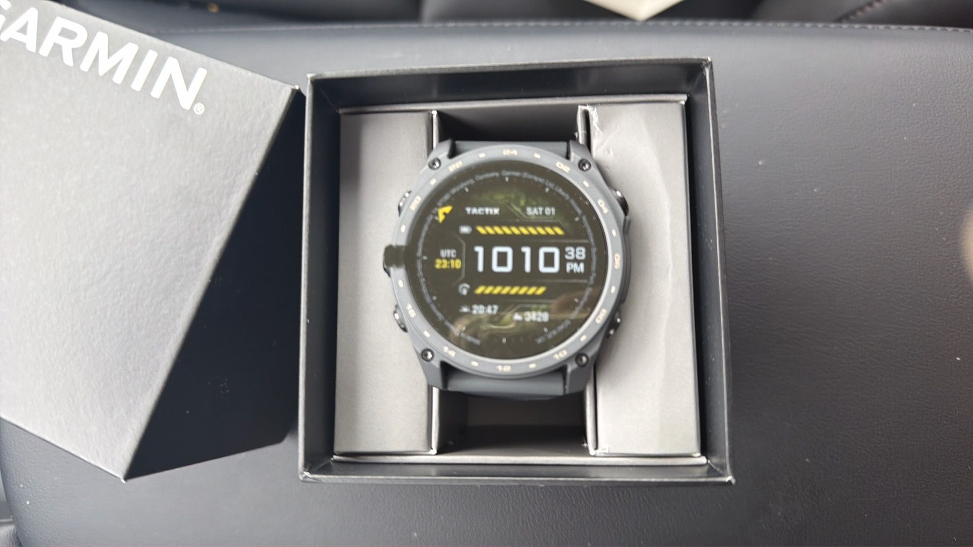 Garmin Tactix 8