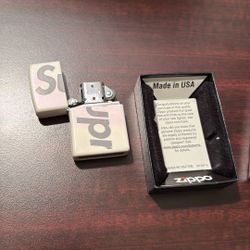 Supreme Zippo