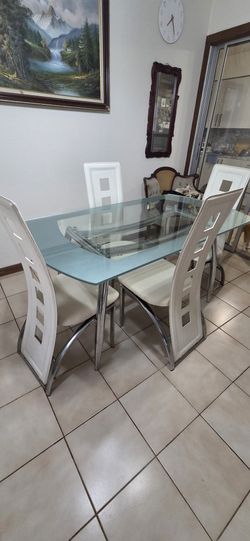 Dining set 4 chairs glass
