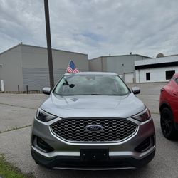 2023 Ford Edge