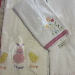Pottery Barn Children’s Bath Towels 