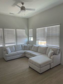Living Spaces Sectional Sofa Couch