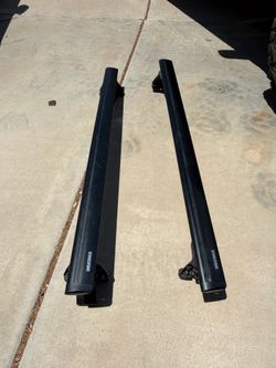 Yakima 50 inch Rail Roof Rack