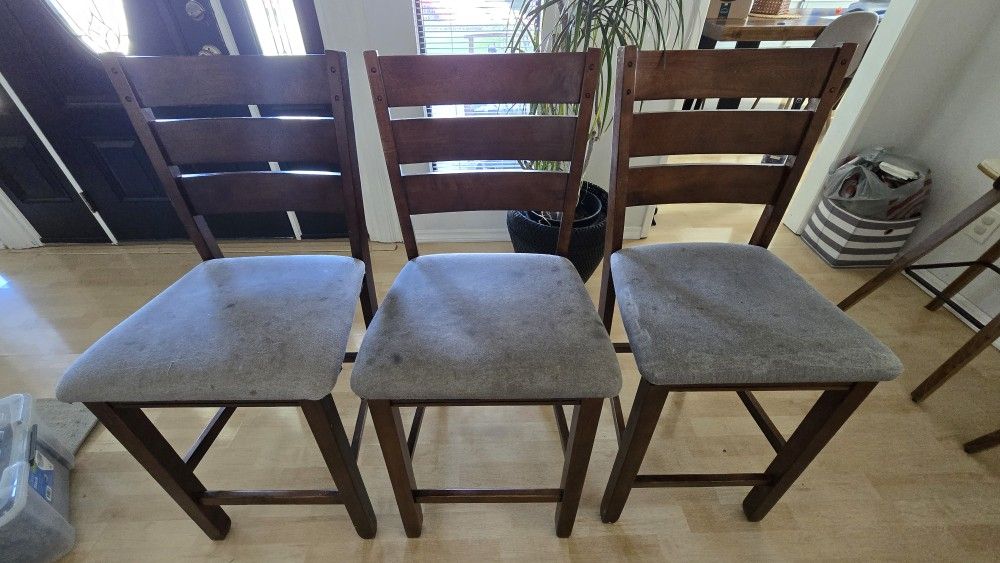 Used Bar Stools/Chairs