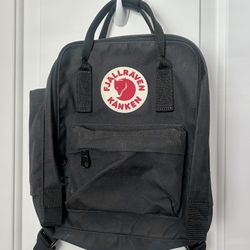 Kanken Mini Backpack