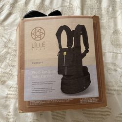 Líllé Baby Carrier