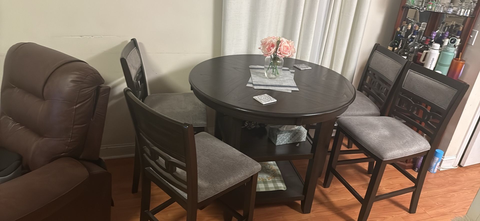 Full sofa Set With 3 Coffee Table
