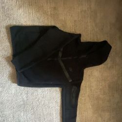 black nike tech sweats and hoodie size M