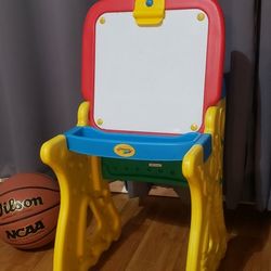Crayola Play N Fold Art Studio Easel Desk


