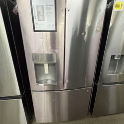 GE French Door Refrigerator (Ice & Water Dispenser, Stainless Steel) | ($0 Down) | No Credit Needed 