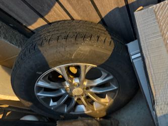 Alloy Wheel with Tire for Jeep Cherokee 2020