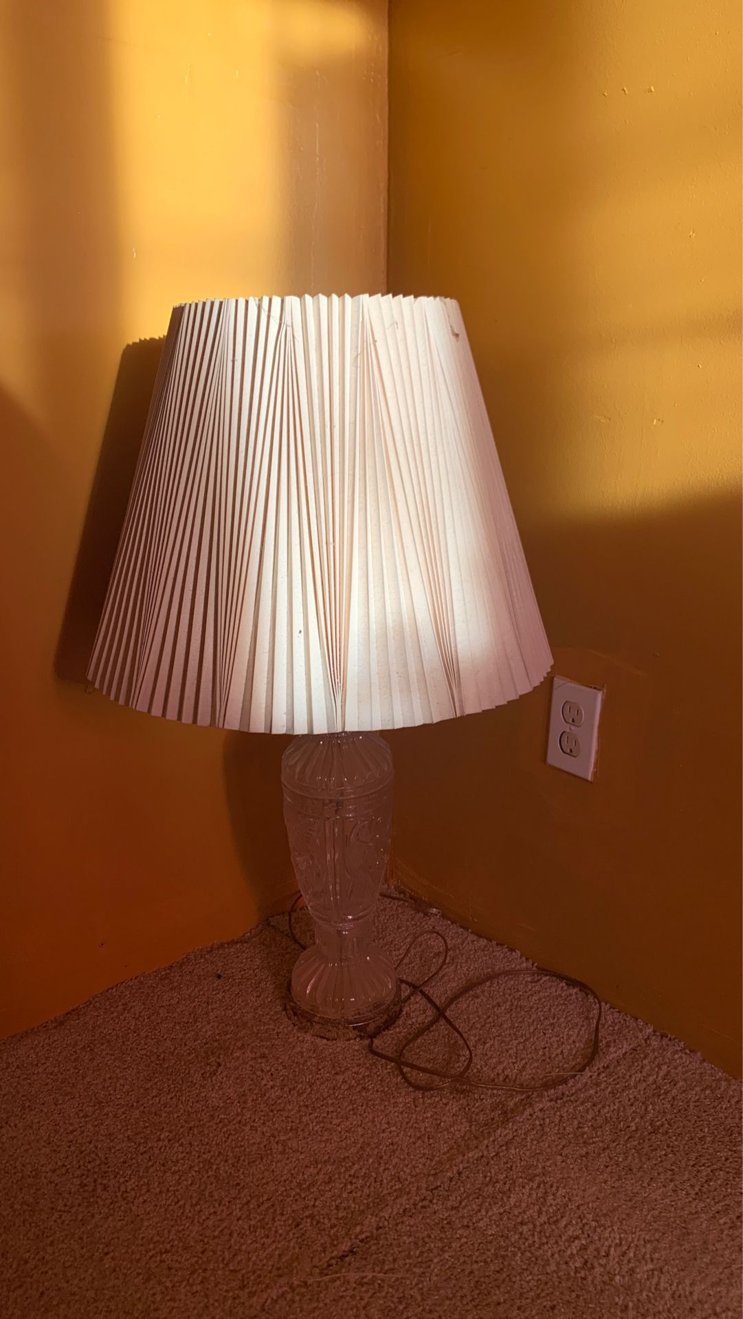 Crystal glass lamp