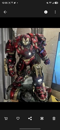 Iron Man Hulkbuster Queens Studio with LED Lights