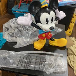 NWT Disney Park Mickey Mouse 90th Birthday Sippy Sipper Drink Cup From Disneyland 