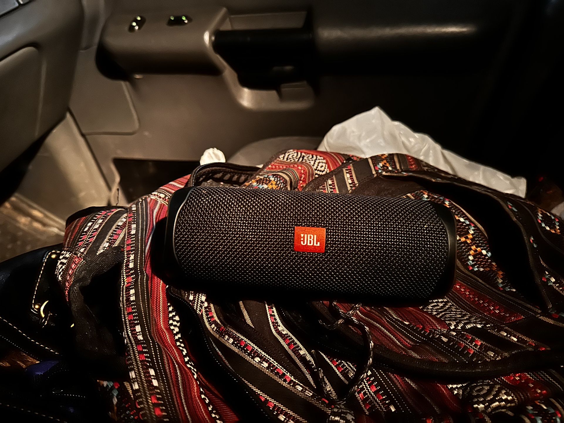 JBL Flip 5 Speaker