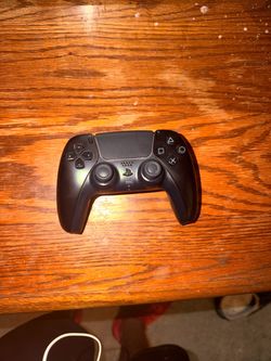 PlayStation 5 controller