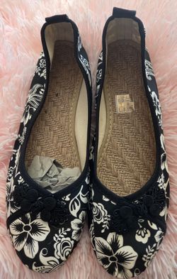 Super Cute Flats Brand New 