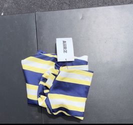 Aiirz Blue Yellow White Striped Crew Neck Long Sleeve T-Shirt Men's XS