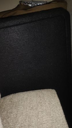 12" subwoofers compustion  with box make an offer