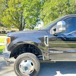 2019 Ford F350 King Ranch Dully 