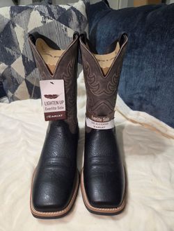 NEW Ariat Boots $125 firm, size 12
