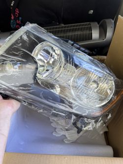 Grand Cherokee Headlights